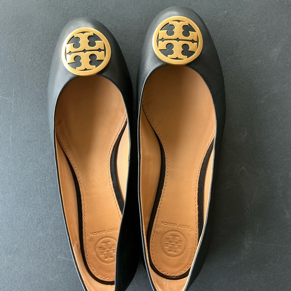 Tory Burch Black and Gold Flats with Iconic Logo